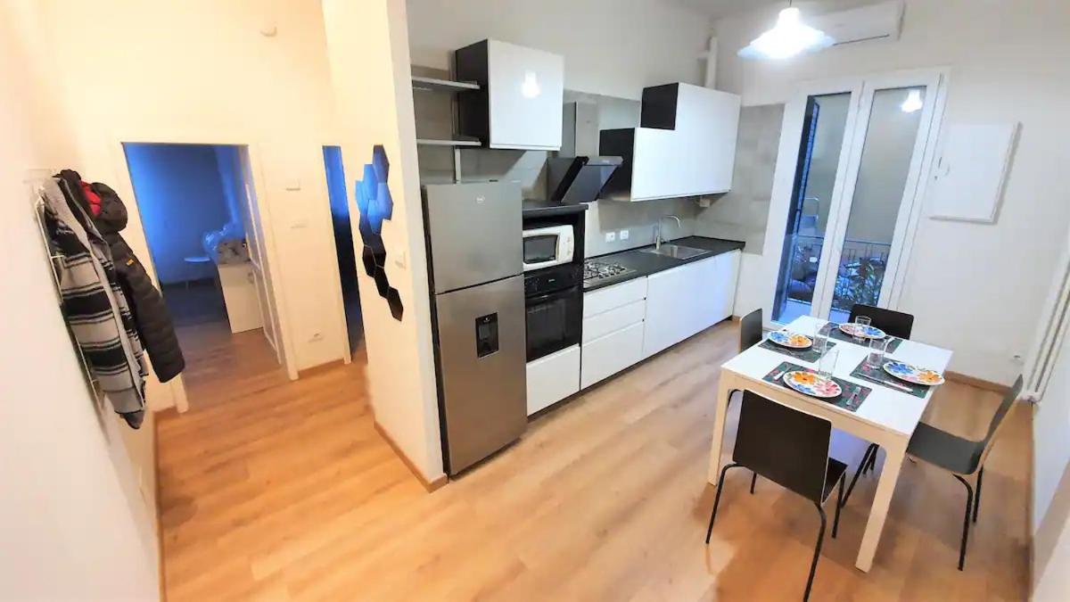 Fiera Station Apartment Bologne Extérieur photo